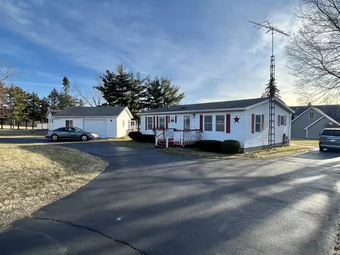 385 N Behnke Rd, Coldwater, MI 49036