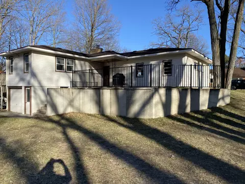 7660 36th St SE, Ada, MI 49301 photo 2