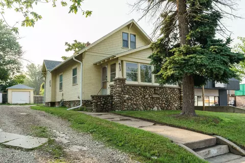 613 Capital Ave SW, Battle Creek, MI 49015