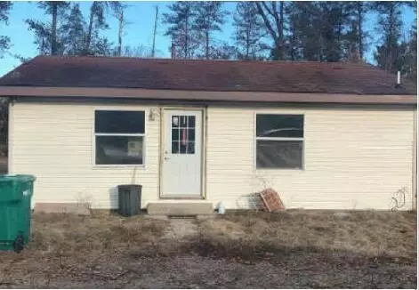 5443 Apache Trl, Harrison, MI 48625