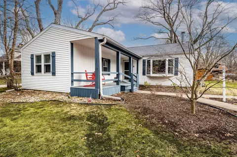12169 N Wolcott Ave, Sawyer, MI 49125