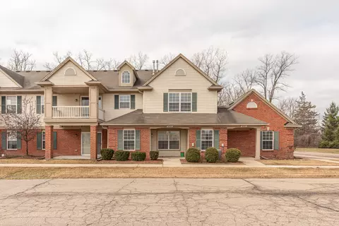 9237 Natureview, Ypsilanti, MI 48197