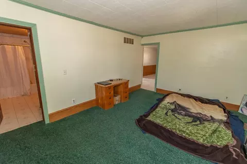 Bedroom - 11703 Shavehead Lake Rd, Constantine, MI 49042 photo 4 of 6