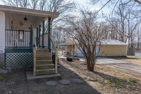 Exterior - 11703 Shavehead Lake Rd, Constantine, MI 49042 photo 4 of 24
