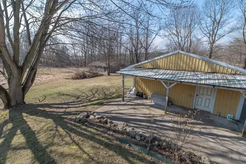 Exterior - 11703 Shavehead Lake Rd, Constantine, MI 49042 photo 17 of 24