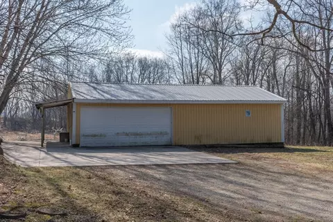 Exterior - 11703 Shavehead Lake Rd, Constantine, MI 49042 photo 5 of 24