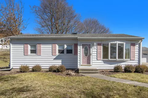 800 Circle Dr, Augusta, MI 49012 photo 23