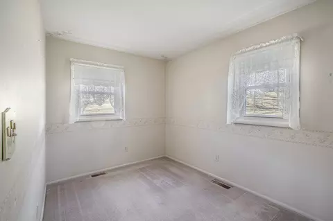 800 Circle Dr, Augusta, MI 49012 photo 9