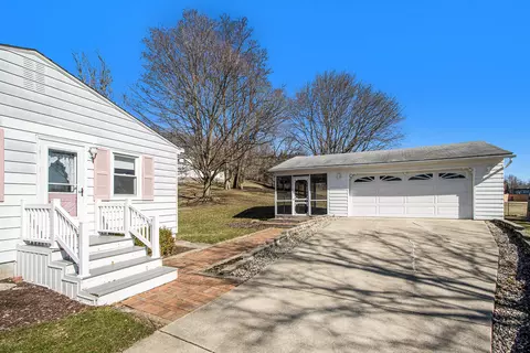 800 Circle Dr, Augusta, MI 49012 photo 19
