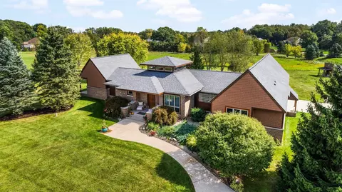 Exterior - 7273 Dell Rd, Saline, MI 48176 photo 2 of 29