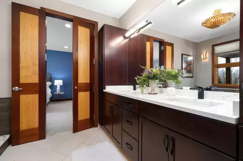 Bath - 7273 Dell Rd, Saline, MI 48176 photo 3 of 11
