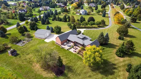 View/Area - 7273 Dell Rd, Saline, MI 48176 photo 3 of 8