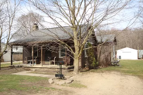 431 Rose St, Vicksburg, MI 49097