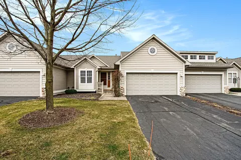 8223 Woodstone Dr SE, Byron Center, MI 49315