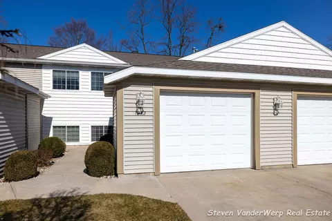 1232 Alison Ct, Muskegon, MI 49441
