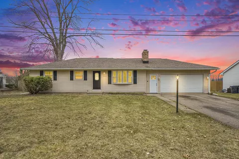 5840 W N Ave, Kalamazoo, MI 49009