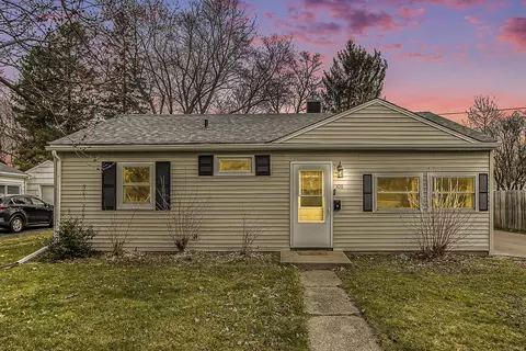 3011 Nellbert St, Kalamazoo, MI 49001