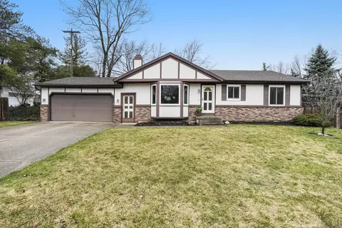 4411 W Grand Blvd NW, Grand Rapids, MI 49534