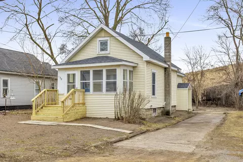 138 Willow St, Jackson, MI 49202