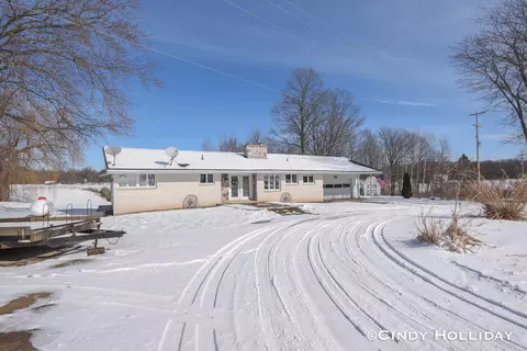 Exterior - 21440 19 Mile Rd, Big Rapids, MI 49307 photo 3 of 11