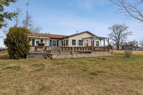 14689 E Merry Dr, Camden, MI 49232