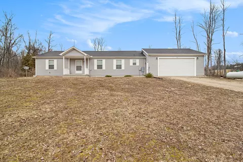 972 W Polk Rd, Hart, MI 49420