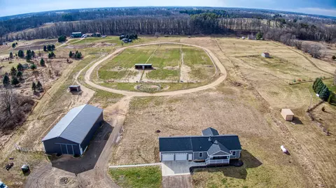 14220 Healy Dr, Delton, MI 49046