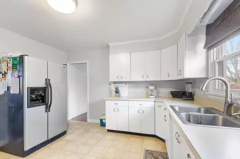 1004 Westfield Dr, Jackson, MI 49203 photo 8
