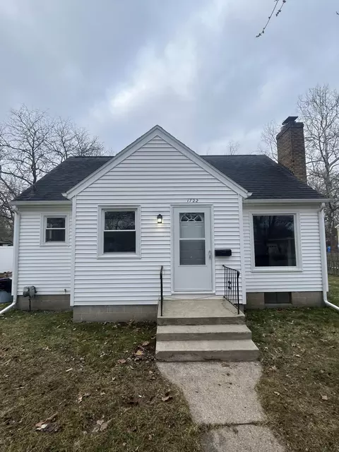 1722 Park Ave, Kalamazoo, MI 49004
