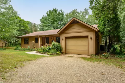 40562 County Road 652, Mattawan, MI 49071