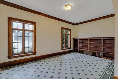 Bath - 311 S Thompson St, Jackson, MI 49203 photo 1 of 4