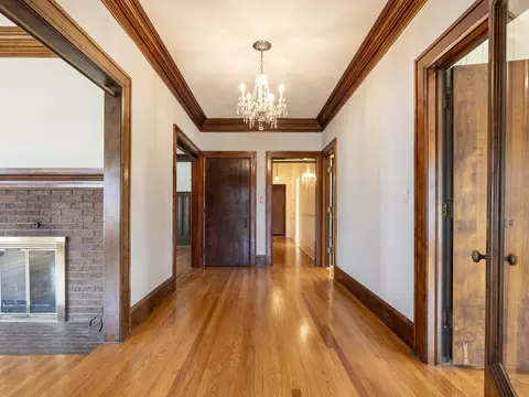 Entry Way - 311 S Thompson St, Jackson, MI 49203 photo 2 of 4