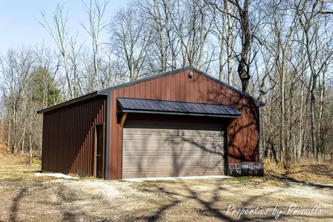 Exterior - 2992 E Upper Field Trl, Newaygo, MI 49337 photo 6 of 20