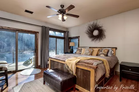 Bedroom - 2992 E Upper Field Trl, Newaygo, MI 49337 photo 1 of 7