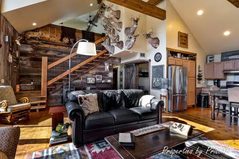 Living - 2992 E Upper Field Trl, Newaygo, MI 49337 photo 3 of 3
