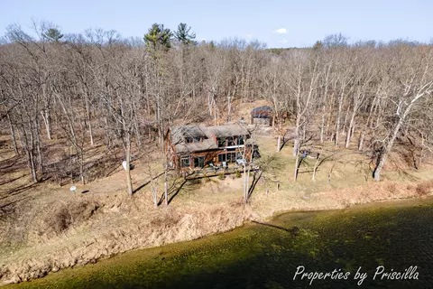 View/Area - 2992 E Upper Field Trl, Newaygo, MI 49337 photo 1 of 14