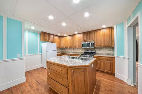 Kitchen - 13175 Strotheide Rd NE, Belding, MI 48809 photo 2 of 2