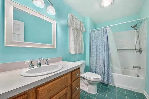 Bath - 13175 Strotheide Rd NE, Belding, MI 48809 photo 1 of 4