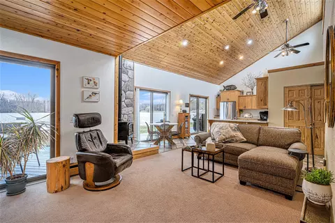 Living - 13752 Edgewater Dr, Gregory, MI 48137 photo 2 of 5