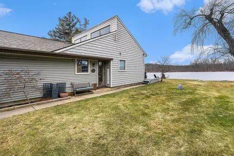 Exterior - 13752 Edgewater Dr, Gregory, MI 48137 photo 12 of 16