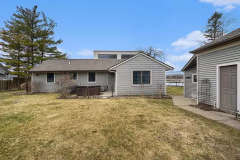 Exterior - 13752 Edgewater Dr, Gregory, MI 48137 photo 14 of 16