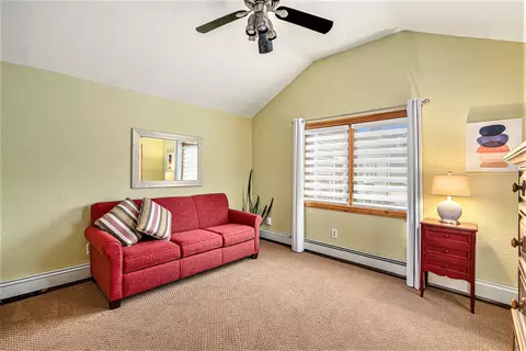 Bedroom - 13752 Edgewater Dr, Gregory, MI 48137 photo 6 of 9