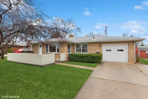 2811 Willa Dr, St. Joseph, MI 49085