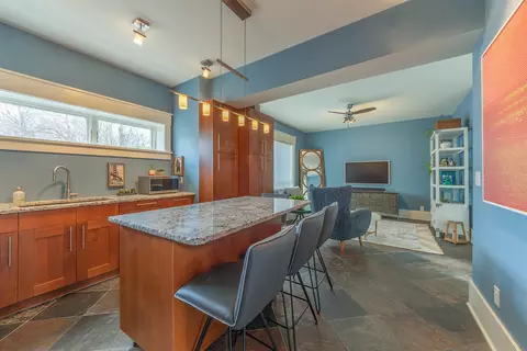 29 N Spring St #7, Douglas, MI 49406 photo 6