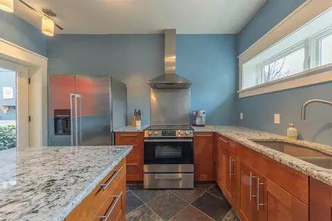 29 N Spring St #7, Douglas, MI 49406 photo 9