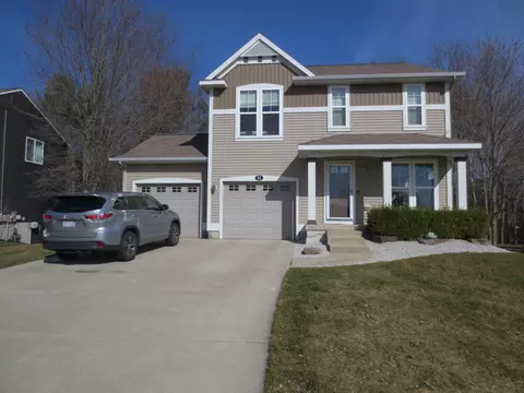 52 Wilmont Dr, Muskegon, MI 49444