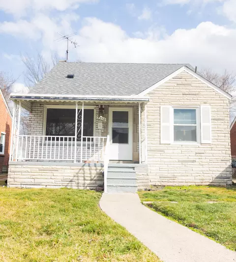 9910 Warwick St, Detroit, MI 48228