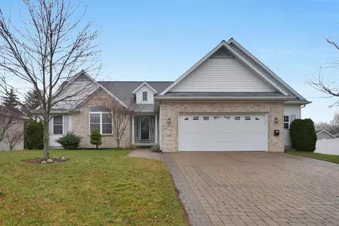 1677 Hightree Dr SW, Byron Center, MI 49315