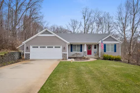 4555 Wren Dr SE, Caledonia, MI 49316