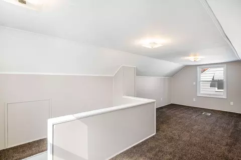 2750 Brandon St, Flint, MI 48503 photo 12